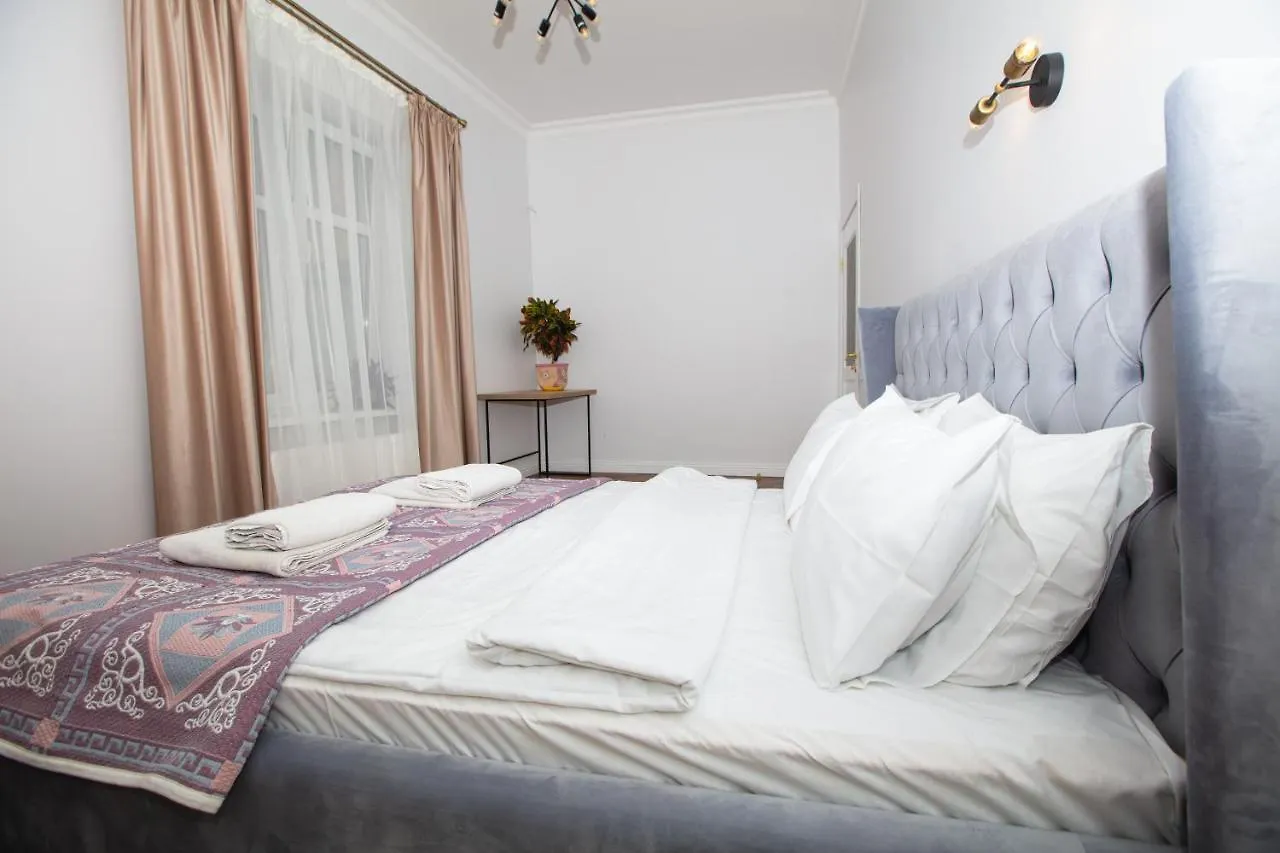Friends House- Сучасні Апартаменти В Центрі Львова 0*, Lemberg Ukraine